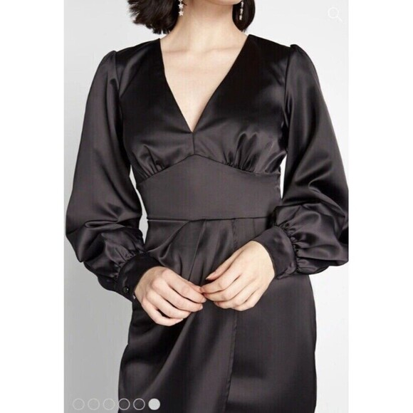 ModCloth x Collectif Siren Times V-Neck Party Dress - Black - Size 4 NWT - Picture 3 of 14